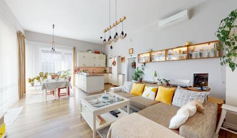 Pozrite si 3D - KRÁSNY SAMOSTATNÝ 4i BUNGALOV s VEĽKÝM POZEMKOM