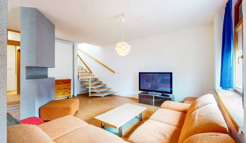 VÝNIMOČNÁ CENA do 12.3. - 5 i MEZONET s TERASOU v SRDCI MESTA + GARÁŽ!