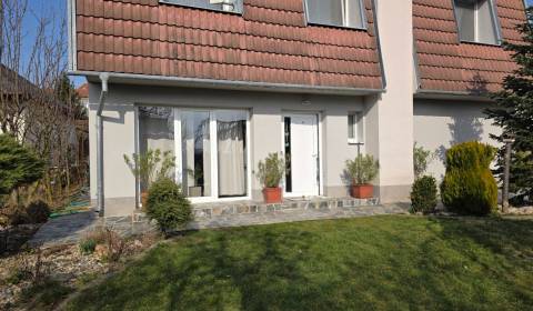 PRENÁJOM - Útulný byt v rodinnom dome - Nitra, Zobor