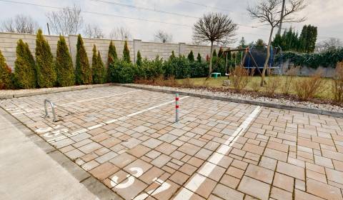 Parkovacie miesto Ružinov – Na piesku, uzavretý areál, investícia