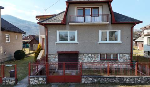 REZERVOVANÉ, HD  REALITY, predaj, rodinný dom Revúca, pozemok 728m2