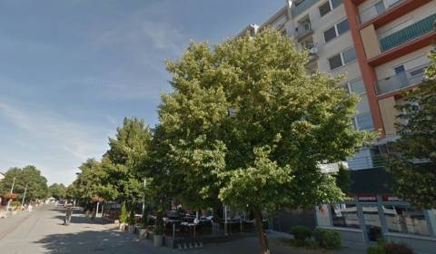 Výnimočný 4 izbový byt na Lichnerovej ulici v Senci 