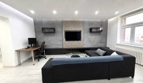 Priestranný 2-izbový byt s loggiou | Vajnorská – Trnavské mýto