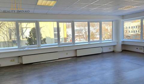 Prenájom kancelárskych priestorov v Humennom.
