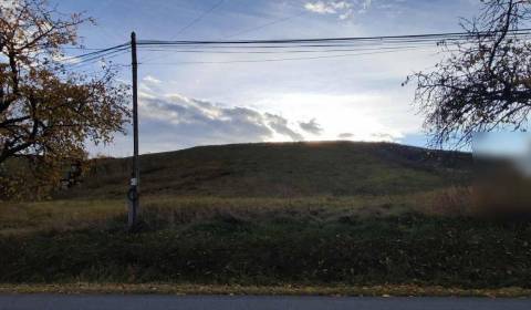 EXKLUZÍVNE - Pozemok k výstavbe Rodinných Domov - Čeľovce - 99.000 €.