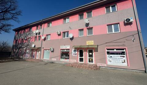 Na prenájom nebytový priestor v Lehniciach