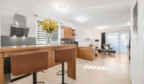 REZERVOVANÉ | Na predaj 4-izbový mezonet so záhradou.