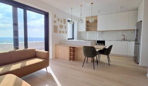 LUXUSNÝ 3i byt,PARKING,CHLADENIE,TERASA,Grand Koliba, Frankovská ulica