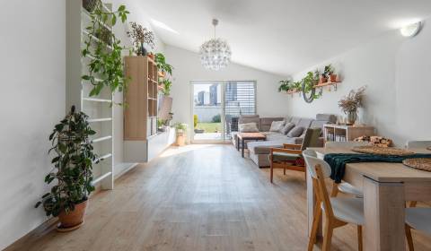 I Predaj Moderný 4-izbový dom s veľkým pozemkom - Malý raj