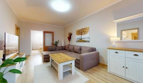 REZERVOVANÉ NA PREDAJ ZARIADENÝ 3 IZBOVÝ BYT S BALKÓNOM 