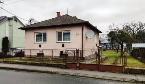 Šikovný rodinný dom blízko centra mesta - Ondavská ulica