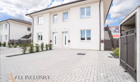 NA PREDAJ 3-IZBOVÝ BYT SO ZÁHRADOU , DUNAJSKÁ STREDA