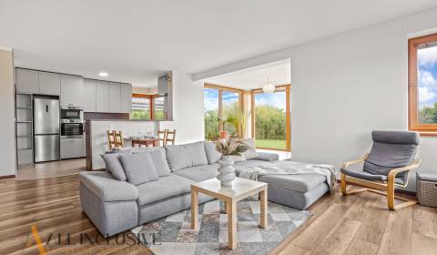 NA PREDAJ 5-IZBOVÝ RD | MACOV, BLÍZKO DIAĽNICE R7