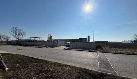 Stavebný pozemok pre priemysel, výrobu, logistiku  Senec 