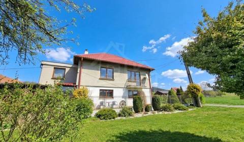 Váš nový domov s dušou gazdovstva: Pokoj, súkromie a vlastná záhrada p