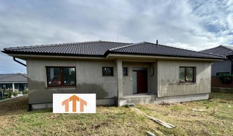 PREDAJ - Novostavba 3-izbového rodinného domu, Kynek