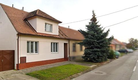 Zľava: Na predaj 3izbový rodinný dom s veľkým pozemkom v obci Kátov