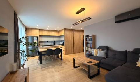 VICTORY PORT 3-izb. komfortný, zariadený byt na prenájom s parkovaním