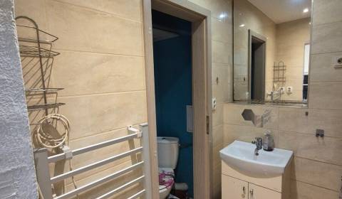 Na predaj 3 izbový tehlový byt Komárno !