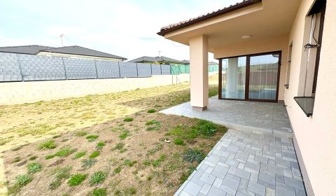 Na predaj luxusná 4-izbová novostavba rodinného domu Lužianky
