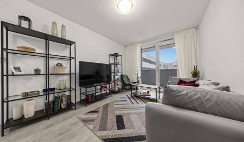 NA PREDAJ: 3-izbový apartmán, MATADORKA, Bratislava - Petržalka