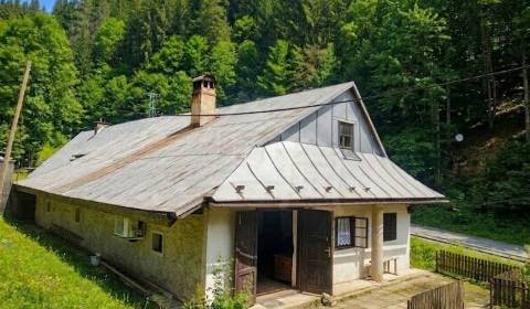 Pôvodná chalupa s atmosférou starých čias – Veľká Fatra, Turecká