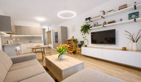 Dvojizbový byt s parkovaním, Žilina (Zelené Vlčince)