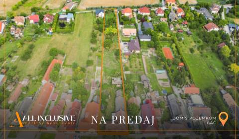 NA PREDAJ 38-ÁROVÝ STAVEBNÝ POZEMOK, BÁČ