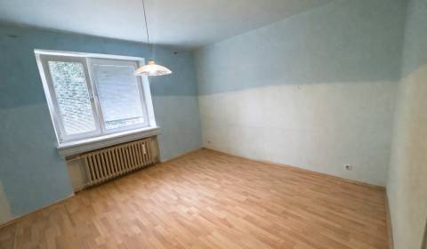 Byt v pôvodnom stave -  80 m², lokalita: Nové Mesto