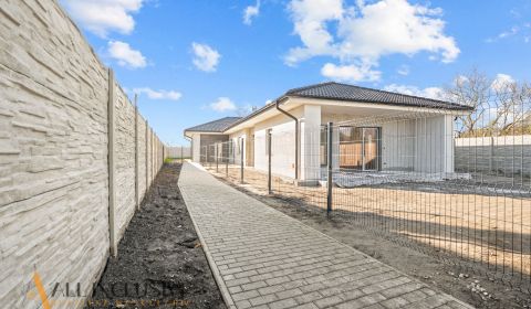 AKCIA l NA PREDAJ RODINNÝ DVOJDOM - NOVOSTAVBA,ČECHOVÁ