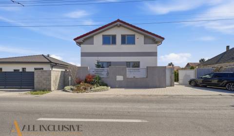 Na predaj jedinečný 8-izb. rodinný dom, Lehnice