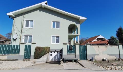 PREDAJ: Rodinný dom s pozemkom 711 m2 - KĽÚČOVEC, okr. DS