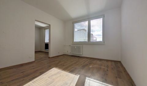 VÝBORNÁ INVESTIČNÁ PRÍLEŽITOSŤ, ŽIAR NAD HRONOM, 36M2 