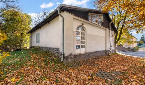 Kúpte si BUDOVU s 1i BYTOM s MOŽNOSŤOU RD v CENTRE VRBOVIEC