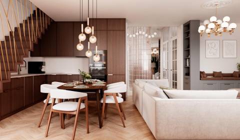 REZERVOVANÉ  5 izbový Mezonet v centre mesta Nitry