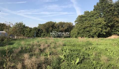 Predaj, pozemok pre rodinný dom   660 m2 Budmerice, ...