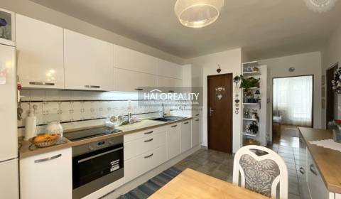 Predaj, rodinný dom Banská Bystrica, Podlavice - ZNÍ...