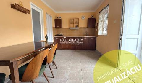 Predaj, rodinný dom Maňa, Veľká Maňa, trojizbový - E...