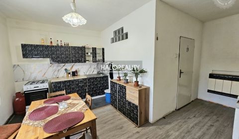 Predaj, rodinný dom Rochovce - EXKLUZÍVNE HALO REALITY