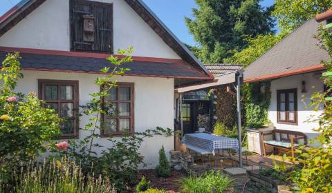 NA PREDAJ starší rodinný dom v Jablonovom, okres Malacky