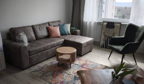 Útulný 2-izbový byt na prenájom v Starom Meste, Bratislava