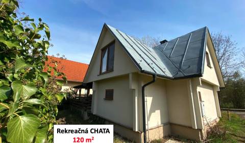 Zrekonštruovaná rekreačná chata v Jahodnej (Dunajské Mlyny)