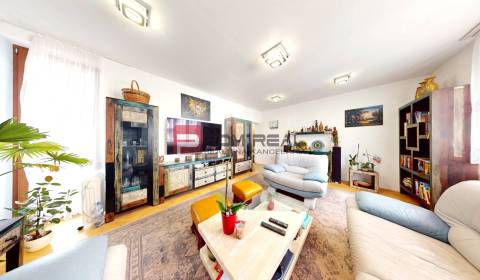 PREDAJ 3i nadštandard. zrekonštruovaný byt v centre PIEŠŤANY