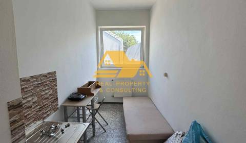 Prenajmem garsónku v Nesvadoch