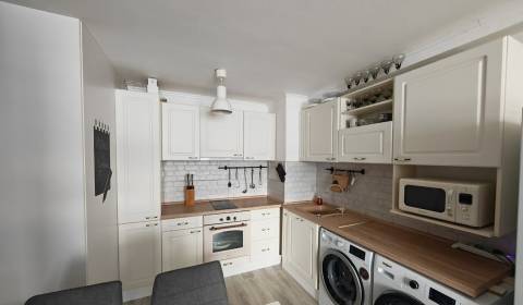 KH-1064, 2 izbový byt, kompletná rekonštrukcia, Košice – Šaca