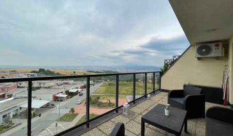 PREDAJ, 3 izb. byt v novostavbe PANORÁMA, 5 min. od AUPARKU