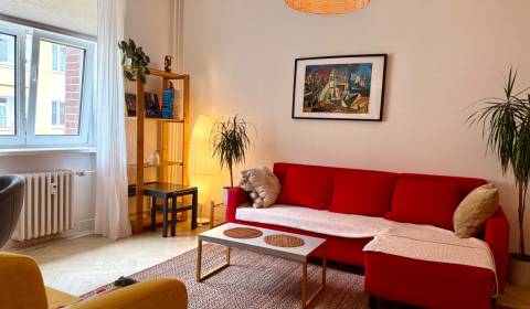 Na prenájom 2 izbový byt, Bratislava, Staré Mesto, Wilsonova ulica