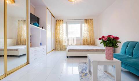 REZERVOVANÉ_Zariadený 1 izb. byt s balkónom - Nitra, Klokočina