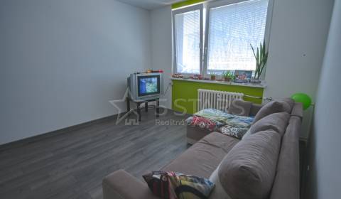 1 izbový byt, 28m2, Teplická, Piešťany. 