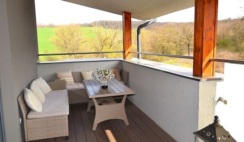 Na predaj štyri apartmány na jednom poschodí Podhájská